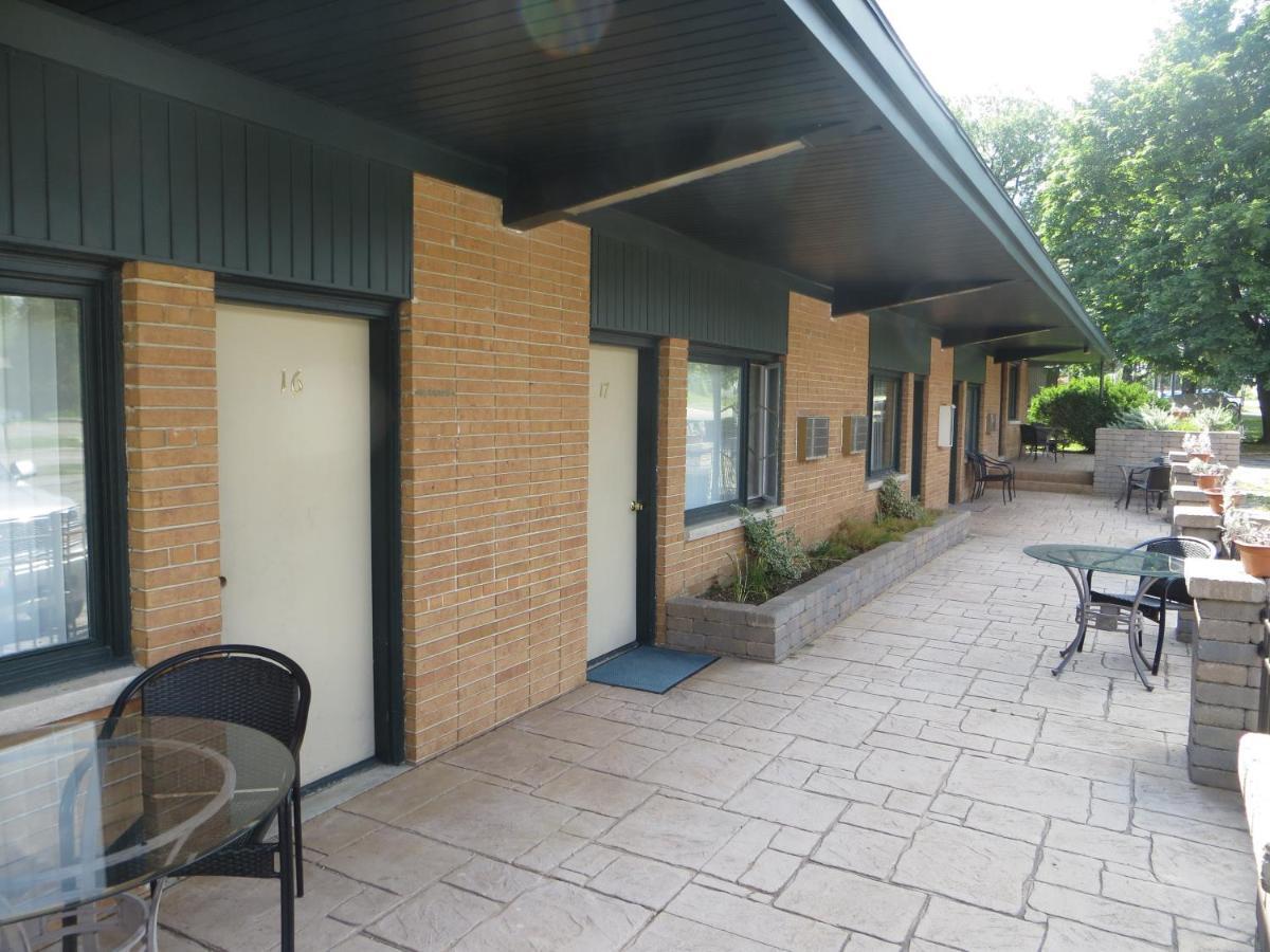 The Wesley Inn Motel Lake Geneva Esterno foto